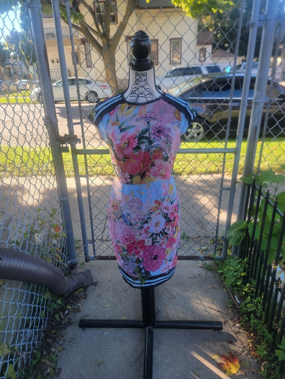 AKIRA Chicago Black Label Floral Mini Dress Size M Striped Trim Open Back